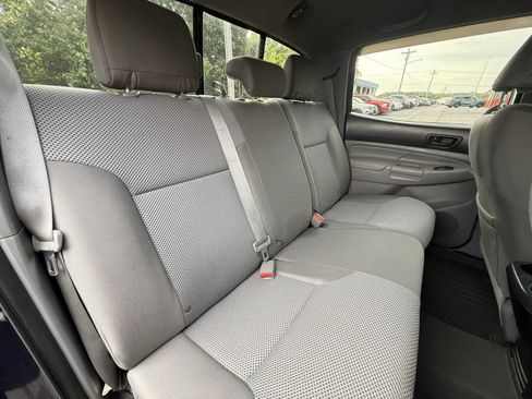 Used 2013 Toyota Tacoma 4x4 Double Cab w/ TRD Sport Pkg image 10