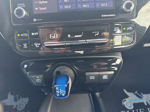 Used 2021 Toyota Prius LE w/ Carpet Mat Package (TMS) FWD image 52