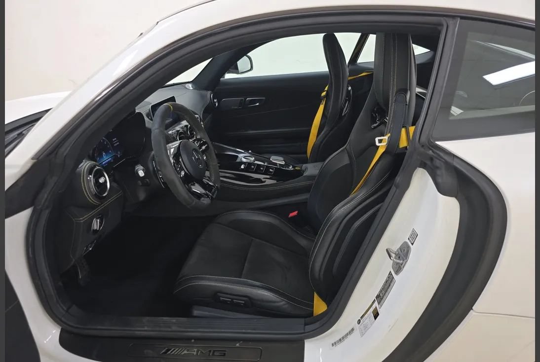 Used 2020 Mercedes-Benz AMG GT R image 7
