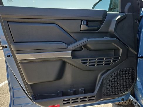 New 2026 Toyota Tacoma SR5 AWD/4WD image 17