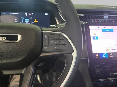 New 2025 Jeep Grand Cherokee Limited w/ Trailer Tow Package image 20