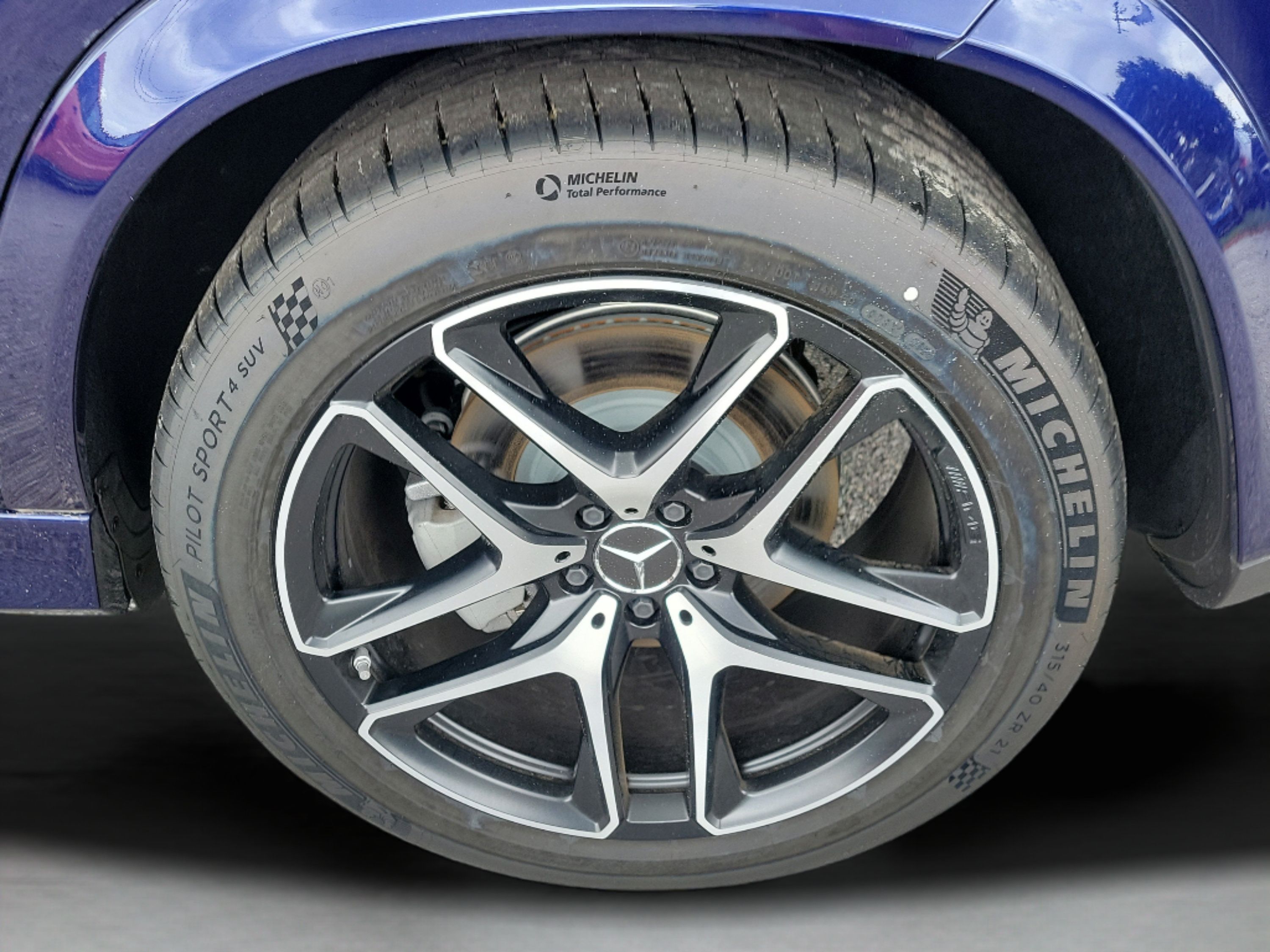 New 2026 Mercedes-Benz GLE 53 AMG 4MATIC image 31