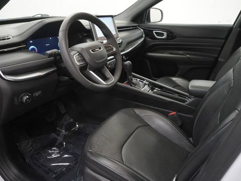 Certified 2023 Jeep Compass High Altitude w/ Driver Assist Group I AWD/4WD image 18