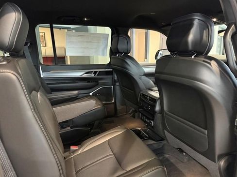 New 2026 Jeep Grand Wagoneer 4WD image 5