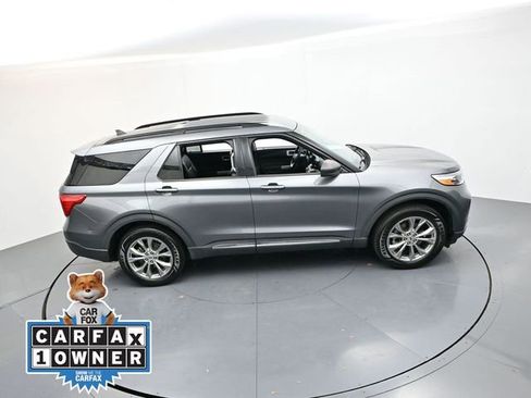 Used 2022 Ford Explorer XLT w/ Equipment Group 202A image 29
