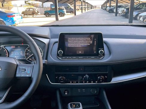 New 2026 Nissan Rogue SV image 6