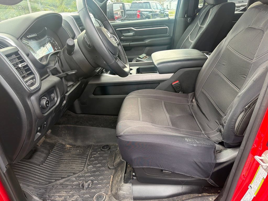 Used 2024 RAM 1500 Big Horn AWD/4WD image 13