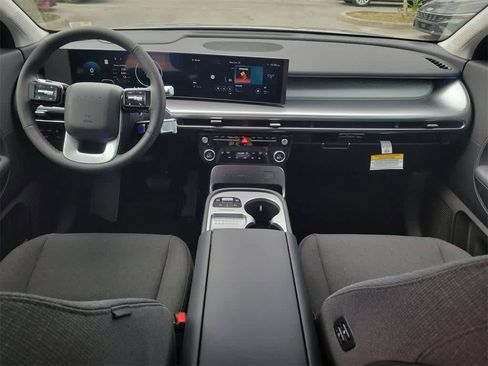 New 2026 Hyundai Ioniq 9 SE image 26