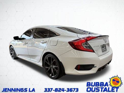 Used 2019 Honda Civic Sport image 3