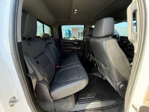 Used 2021 Chevrolet Silverado 1500 LT Trail Boss w/ Convenience Package II image 26