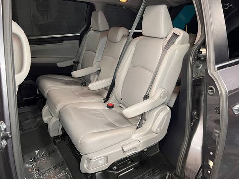 Used 2019 Honda Odyssey EX-L image 19