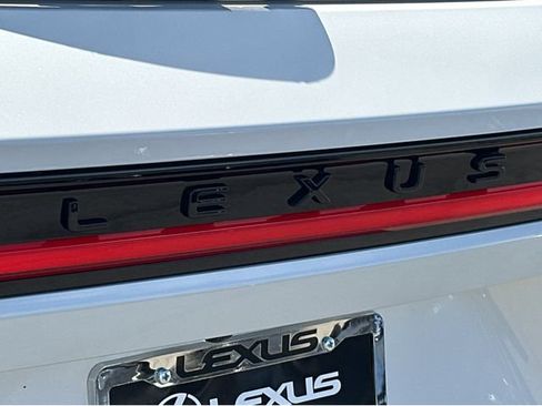 New 2026 Lexus TX 500h AWD image 43