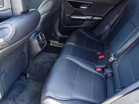 Used 2026 Mercedes-Benz C 300 Sedan image 23