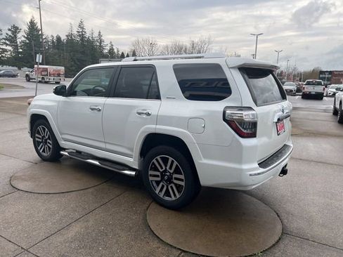 Used 2018 Toyota 4Runner Limited image 5