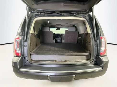 Used 2017 GMC Yukon Denali w/ Open Road Package AWD/4WD image 29