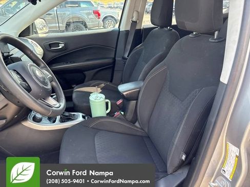 Used 2020 Jeep Compass Sport AWD/4WD image 10
