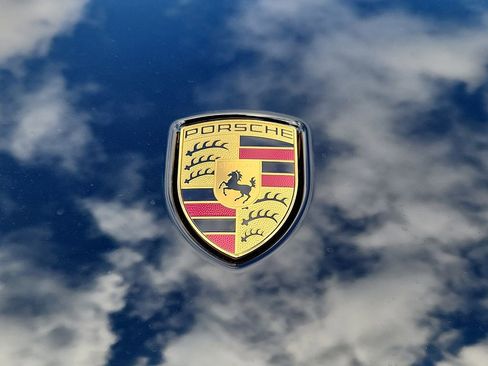 New 2026 Porsche Macan Turbo image 26