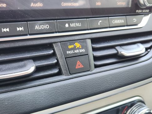 Used 2019 Nissan Altima 2.5 SV image 22