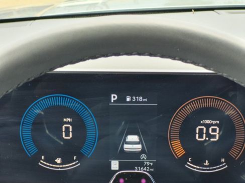 Used 2025 Hyundai Santa Fe SEL image 6