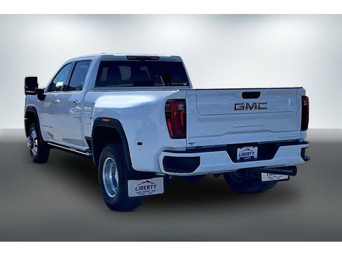 New 2026 GMC Sierra 3500 Denali w/ Denali Reserve Package AWD/4WD image 3