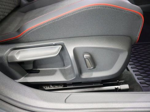 New 2026 Volkswagen GTI SE image 22