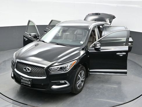 Certified 2019 INFINITI QX60 Luxe w/ Essential Package AWD/4WD image 44
