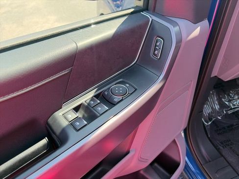 Used 2025 Ford F150 XLT w/ Equipment Group 301A Standard AWD/4WD image 17