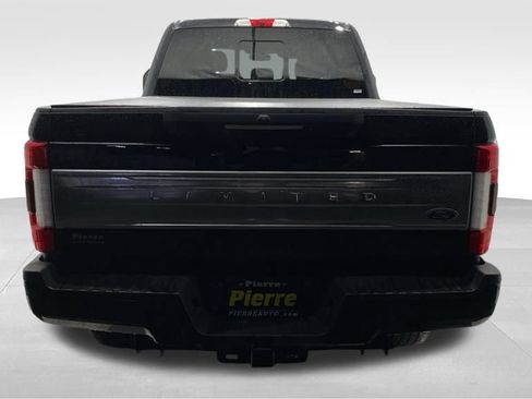 Used 2019 Ford F350 Limited image 3