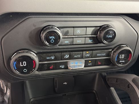 Used 2024 Ford Bronco Big Bend AWD/4WD image 21