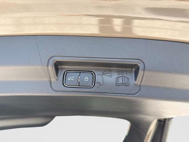 New 2027 Ford Explorer ST-Line w/ ST-Line Street Pack RWD image 13