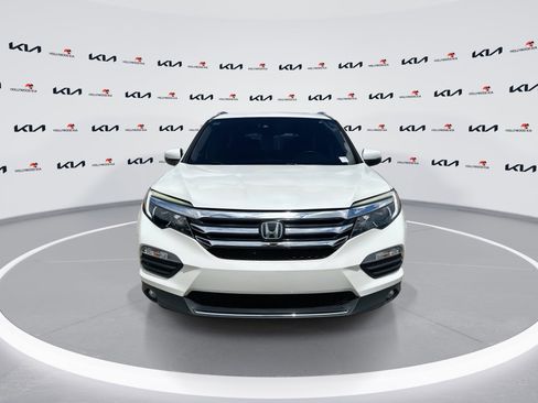 Used 2018 Honda Pilot Elite image 3