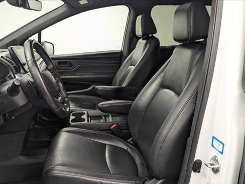 Used 2024 Honda Odyssey Sport image 13