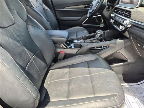Used 2022 Kia Telluride EX w/ EX Premium Package AWD/4WD image 19