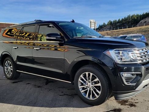 Used 2018 Ford Expedition Max Limited w/ Equipment Group 301A image 4