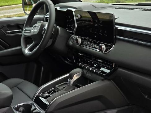New 2026 GMC Canyon Elevation w/ Convenience Package RWD image 8