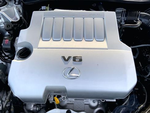 Used 2013 Lexus ES 350 w/ Luxury Pkg FWD image 32