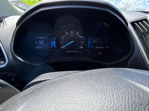 Used 2022 Ford Edge SE AWD/4WD image 27