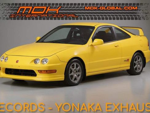 Used 2001 Acura Integra Type R FWD image 1