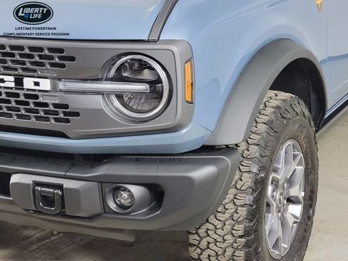 Used 2025 Ford Bronco Badlands AWD/4WD image 9