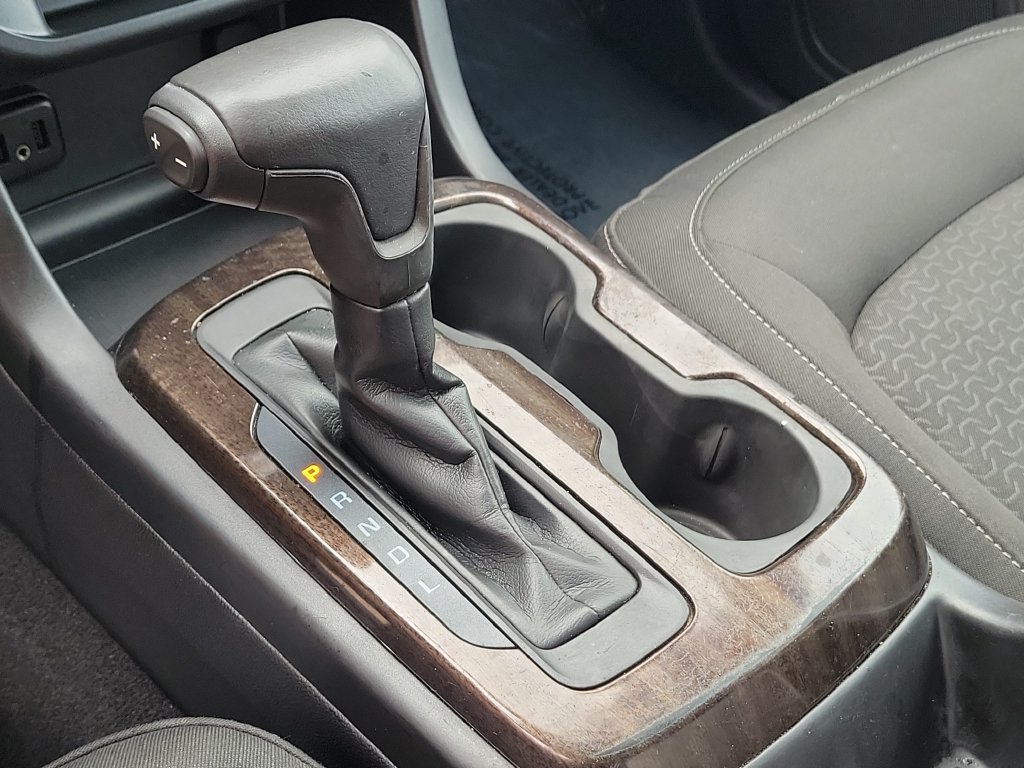 Used 2020 GMC Canyon SLE w/ Elevation Edition RWD image 37