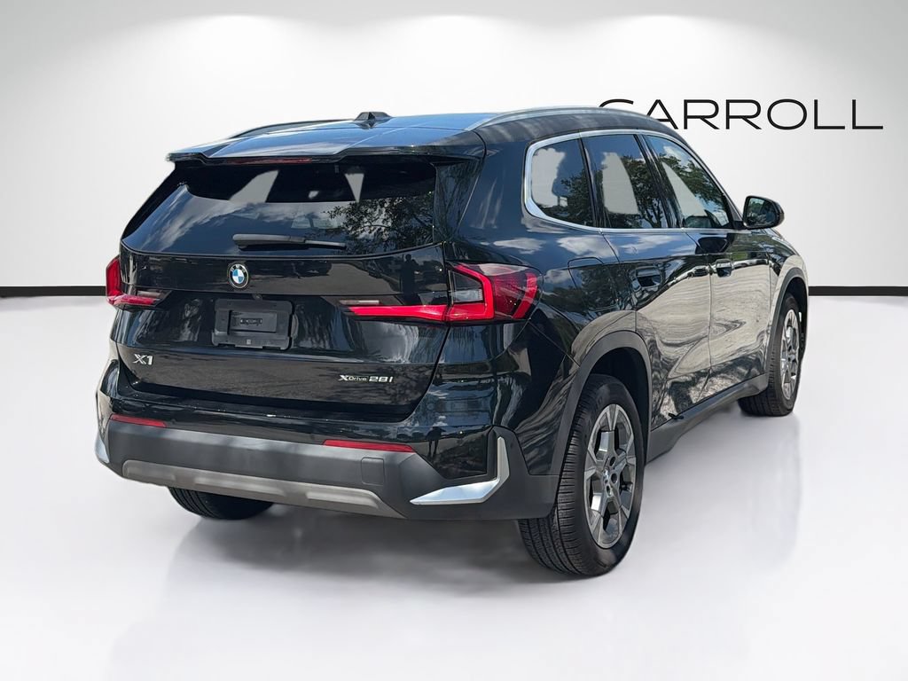 Used 2023 BMW X1 xDrive28i w/ Convenience Package AWD/4WD image 3