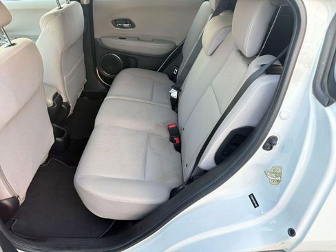 Used 2016 Honda HR-V EX image 15