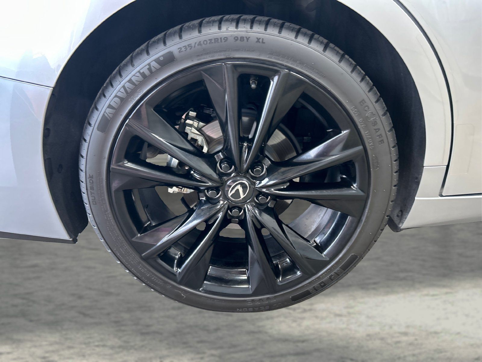 Used 2025 Lexus ES 350 w/ Accessory Package (Z1) FWD image 22