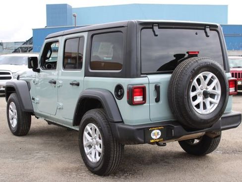Used 2023 Jeep Wrangler Sport S image 3