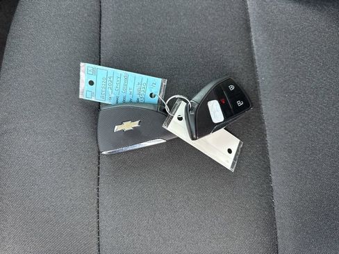 Used 2024 Chevrolet Colorado W/T image 32