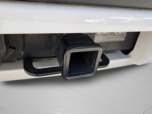 Used 2015 Chevrolet Tahoe LT RWD image 32