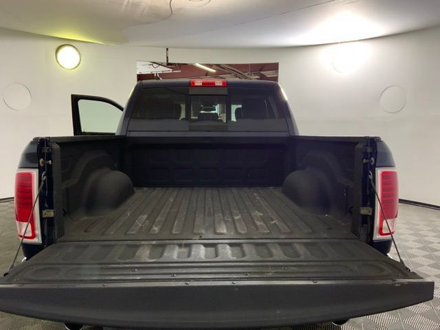 Used 2015 RAM 1500 Laramie w/ Convenience Group AWD/4WD image 40