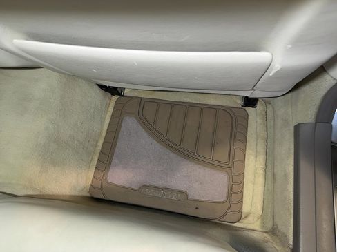 Used 2002 Lexus LS 430 image 97