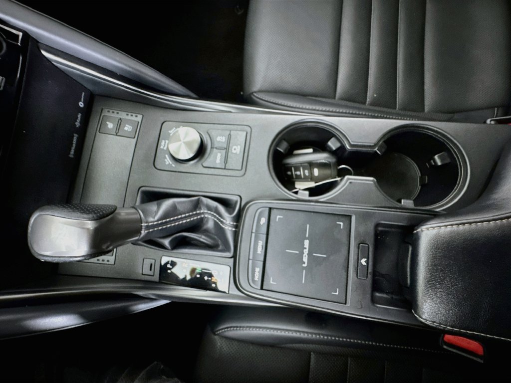 Used 2021 Lexus IS 350 F Sport w/ Accessory Package 2 RWD image 18