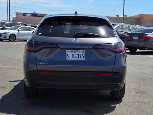 Used 2023 Honda HR-V LX image 5